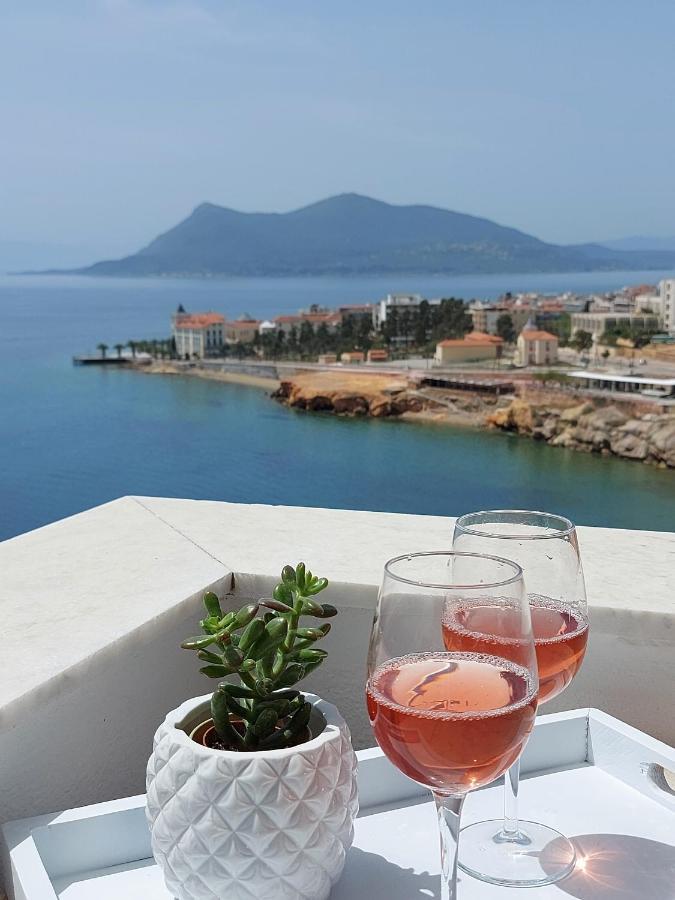 Aparthotel Anemolia *